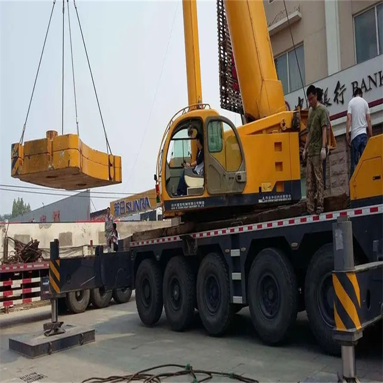 会理当地吊车出租|机器吊装|75吨|工厂搬迁服务